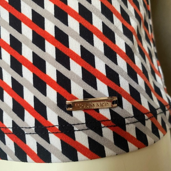 Calvin Klein Women’s Sleeveless Geometric print size S, stretch - Picture 6 of 10